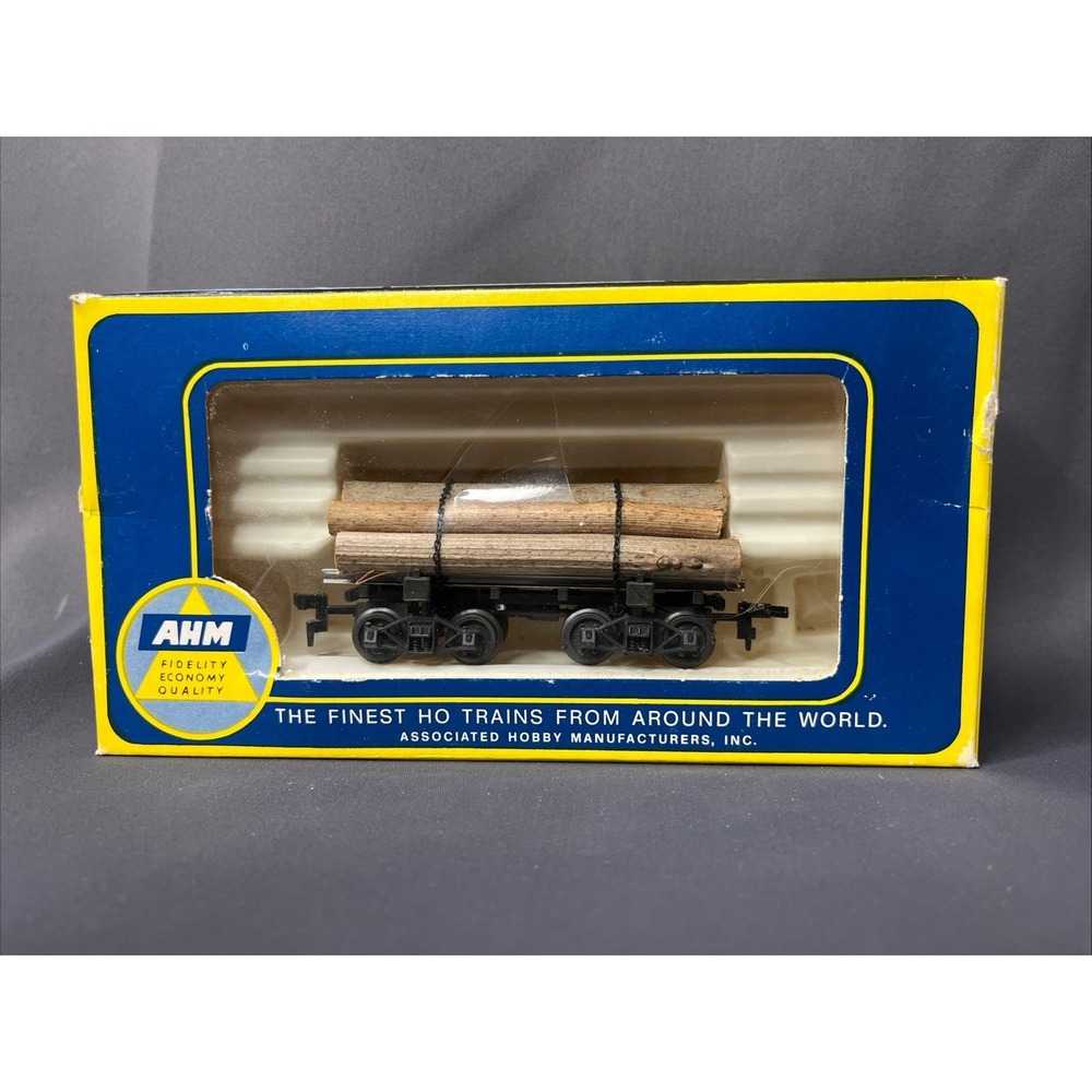 Rivarossi 1979 HO Scale Short Wheelbase Log Buggie /w Box.